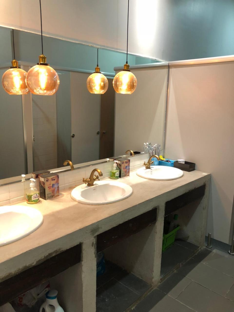 胡志明市 西贡居士旅馆酒店 外观 照片